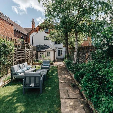 The Mulberry Villa Henley-on-Thames Exterior photo